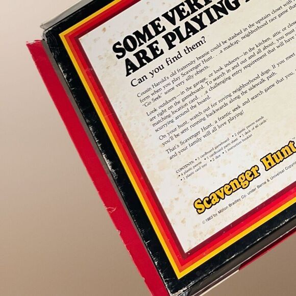 Vintage 1993 Vintage Scavenger Hunt Board Game Milton Bradley Complete - Picture 6 of 8